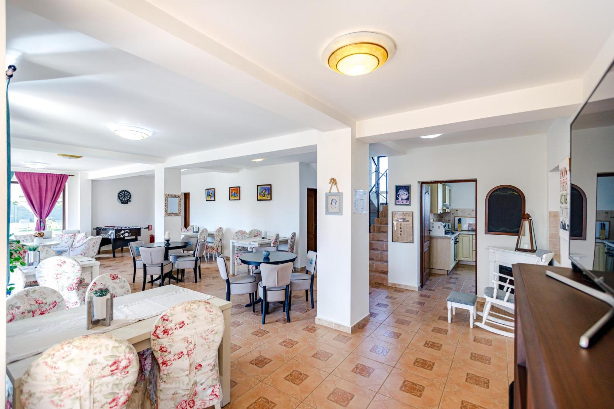Отель Gasthaus Sacalaz Тимишоара Экстерьер фото
